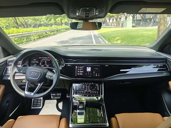 Audi RS Q8, 2022 — фото 9 из 9