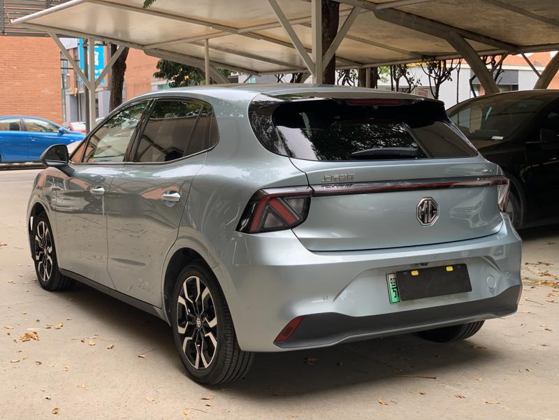 MG Motor 4 EV, 2025 — фото 4 из 10