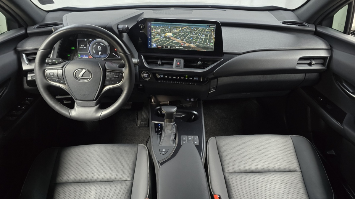 Lexus UX, 2023 — фото 6 из 12