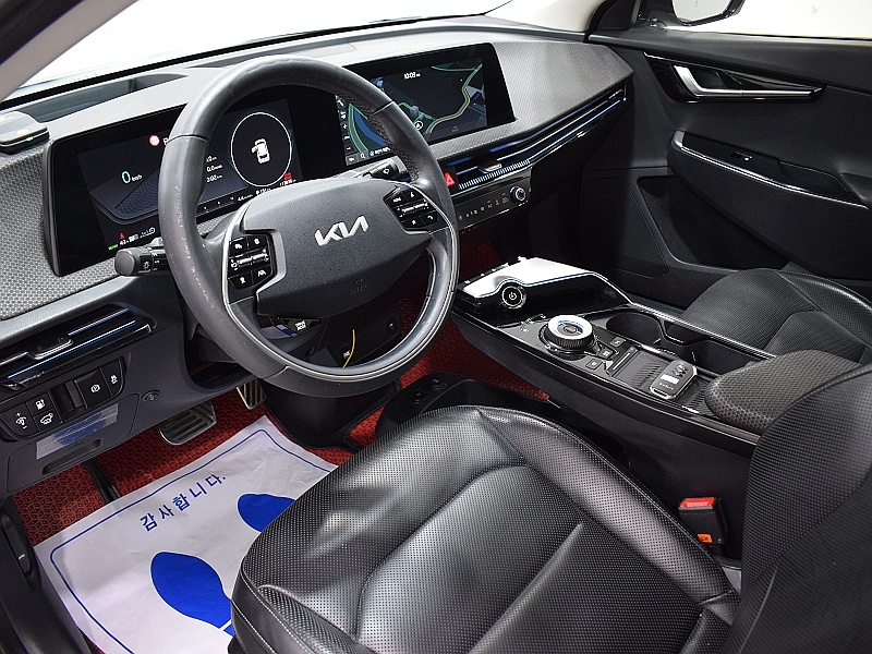 Kia EV6, 2022 — фото 6 из 12