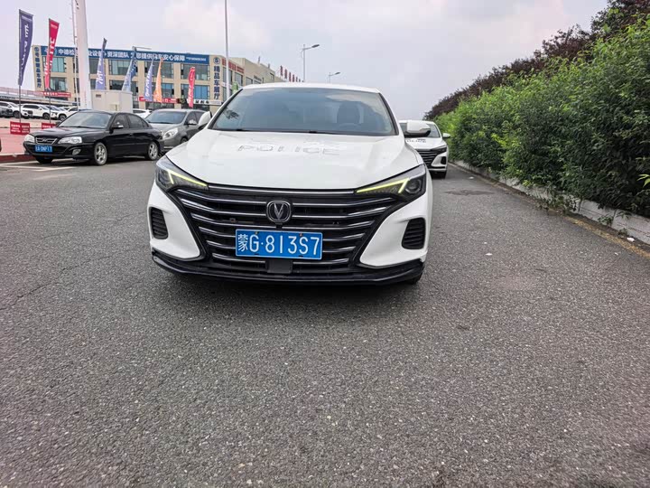 Changan Eado Plus, 2022 — фото 3 из 9