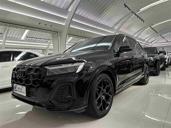 Audi Q7, 2024 — купить в Саранске под ключ