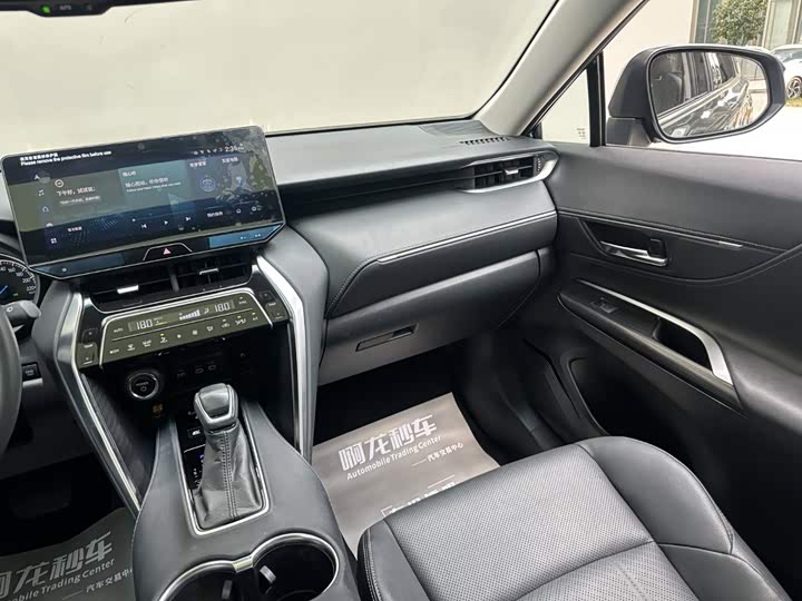 Toyota Harrier, 2023 — фото 9 из 9