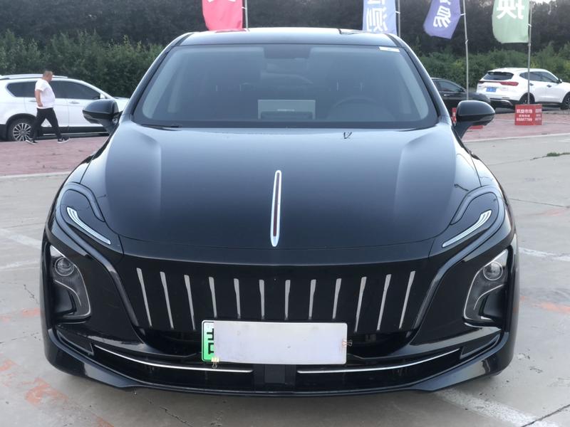 Hongqi E-QM5, 2022 — фото 2 из 12