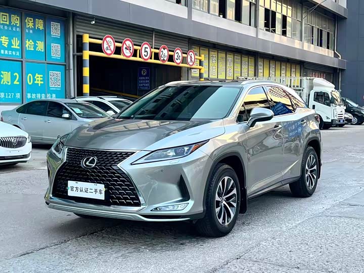 Lexus RX, 2022 — купить в Санкт-Петербурге под ключ