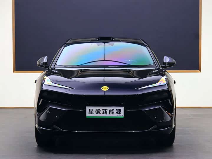 Lotus Eletre, 2023 — фото 2 из 9