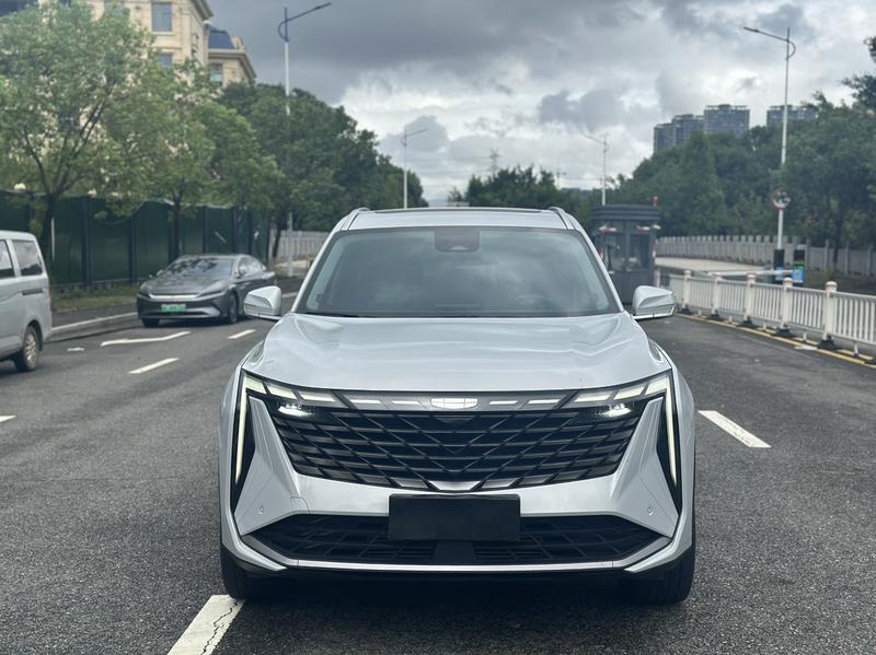 Geely Atlas L, 2024 — фото 2 из 12