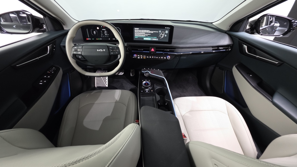 Kia EV6, 2025 — фото 7 из 12