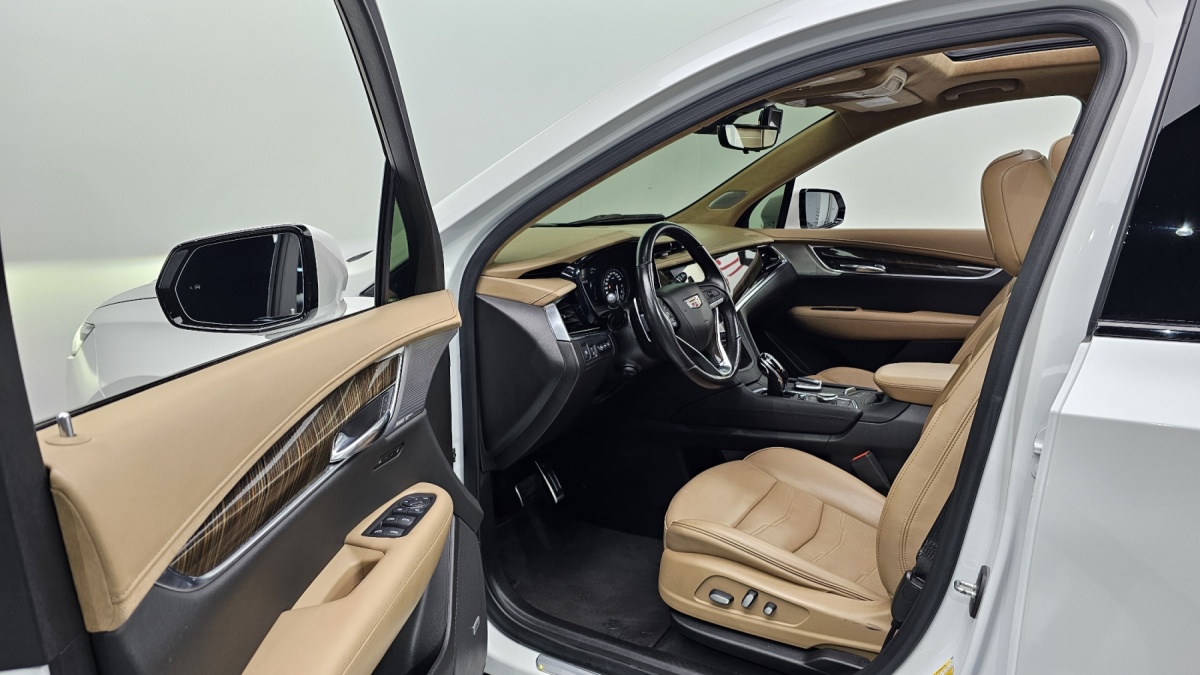 Cadillac XT6, 2022 — фото 9 из 12