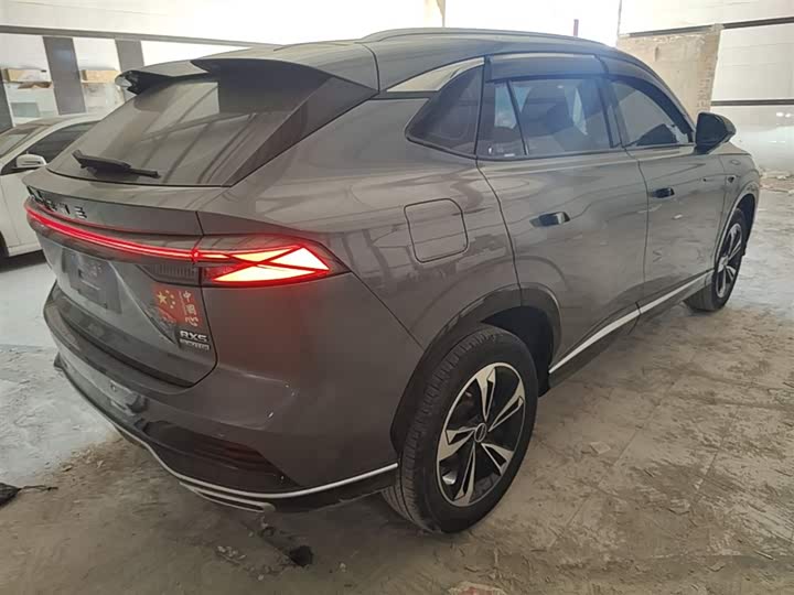 Roewe RX5, 2023 — фото 7 из 9