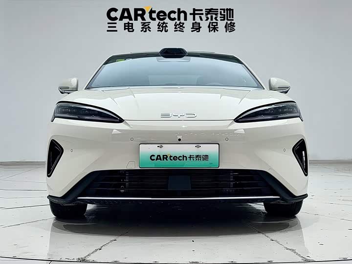 BYD Seal 07 DM-i Hybrid, 2025 — фото 3 из 9