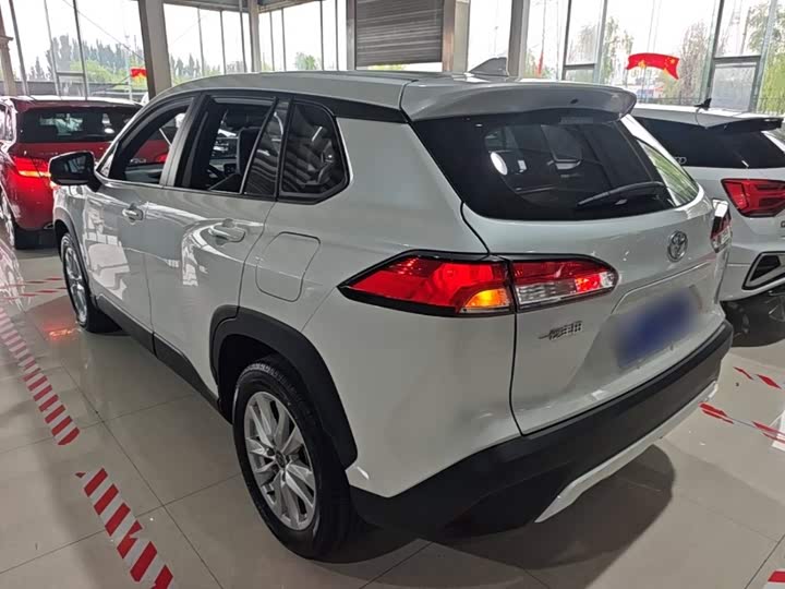 Toyota Corolla Cross, 2025 — фото 5 из 9
