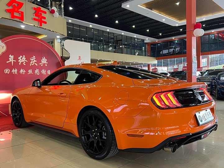 Ford Mustang, 2021 — фото 6 из 12