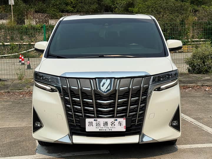 Toyota Alphard, 2023 — купить в Самаре под ключ