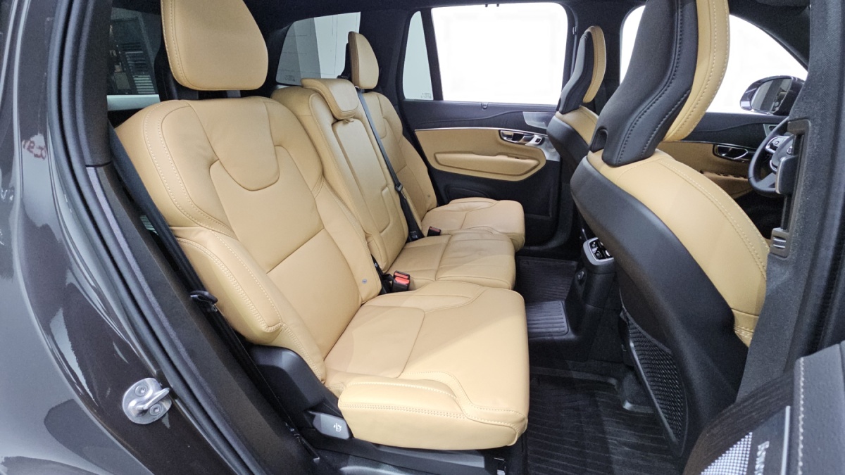 Volvo XC90, 2024 — фото 10 из 12