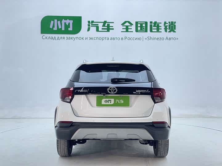 Toyota Yaris L Hatchback, 2023 — фото 3 из 9