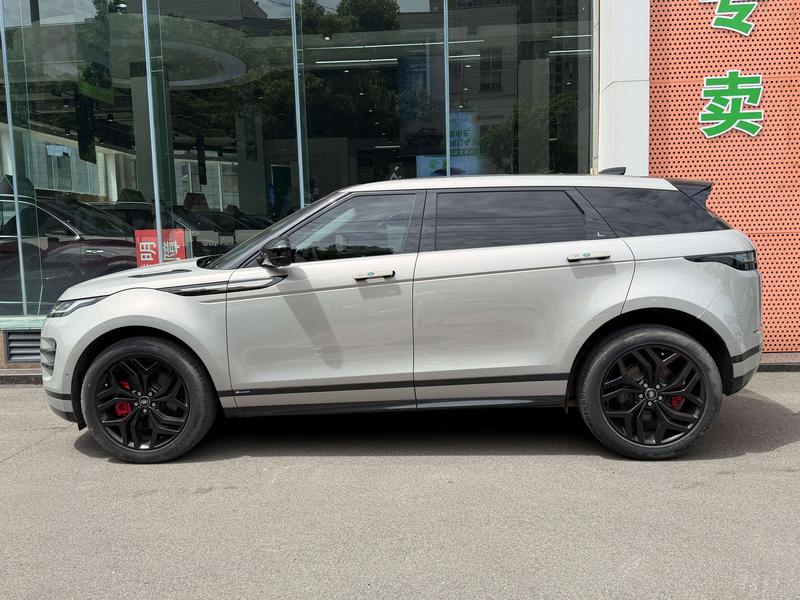 Land Rover Range Rover Evoque L, 2022 — фото 3 из 12