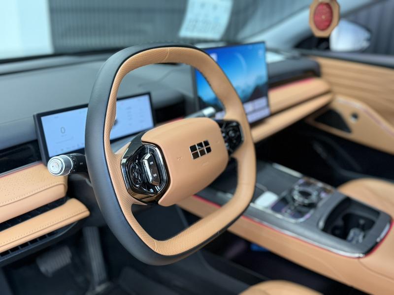 Geely Galaxy Starshine 8 EM-i, 2025 — фото 7 из 11