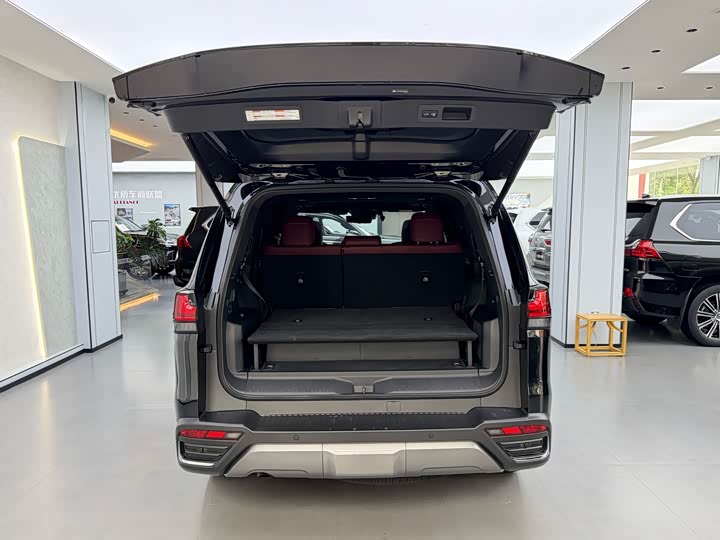 Lexus LX, 2025 — фото 9 из 9