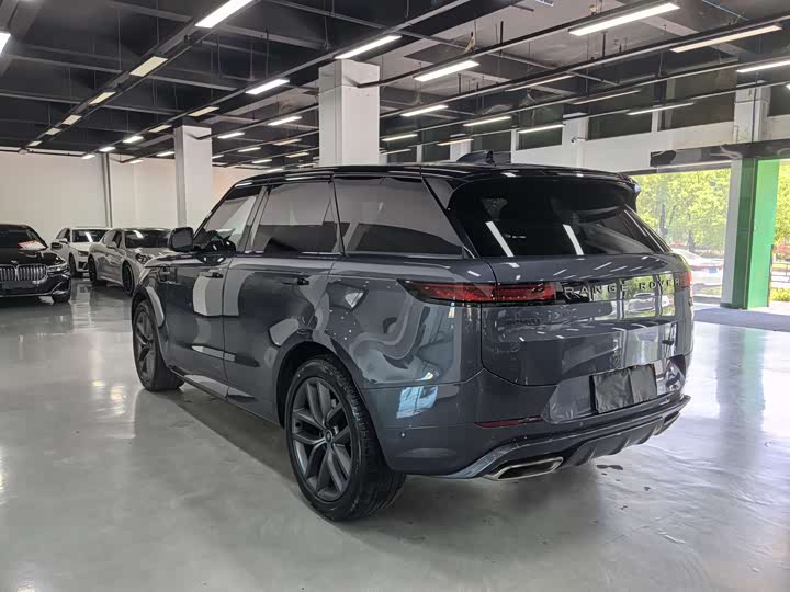 Land Rover Range Rover Sport, 2023 — фото 7 из 9