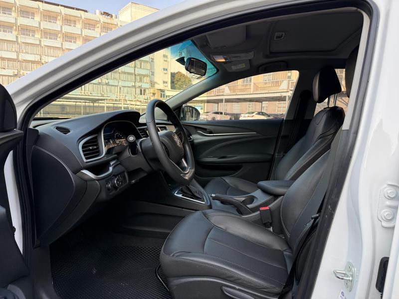 Buick Excelle GT, 2022 — фото 7 из 9