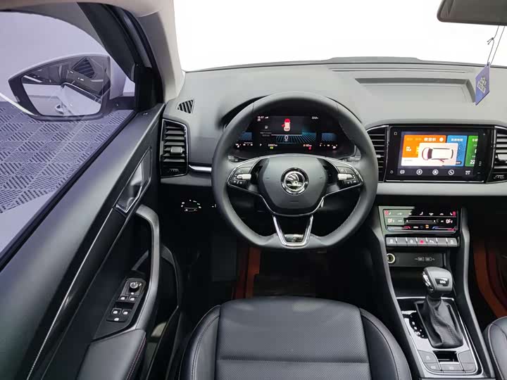 Skoda Karoq, 2021 — фото 9 из 9