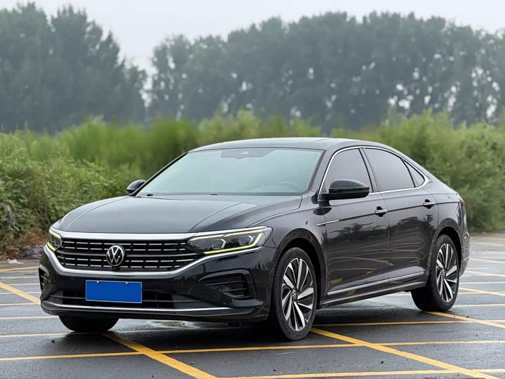 Volkswagen Passat, 2022 — купить в Самаре под ключ