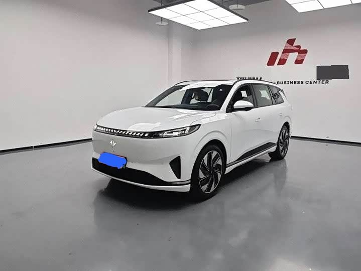 Dongfeng Yipai eπ 008, 2024 — купить в Воронеже под ключ