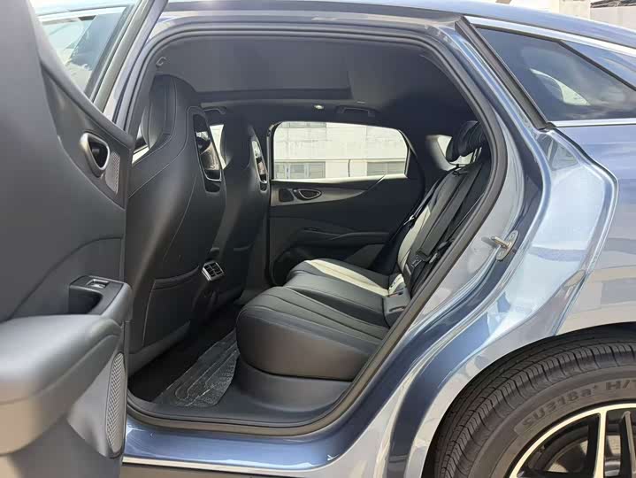 BYD Seal 06 Hybrid/EV, 2025 — фото 6 из 9