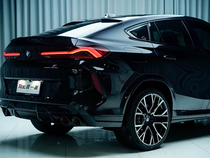 BMW X6 M, 2023 — фото 6 из 9