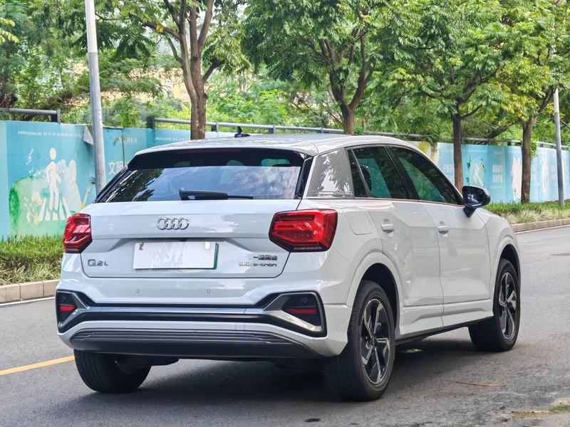 Audi Q2L e-tron, 2022 — фото 7 из 12