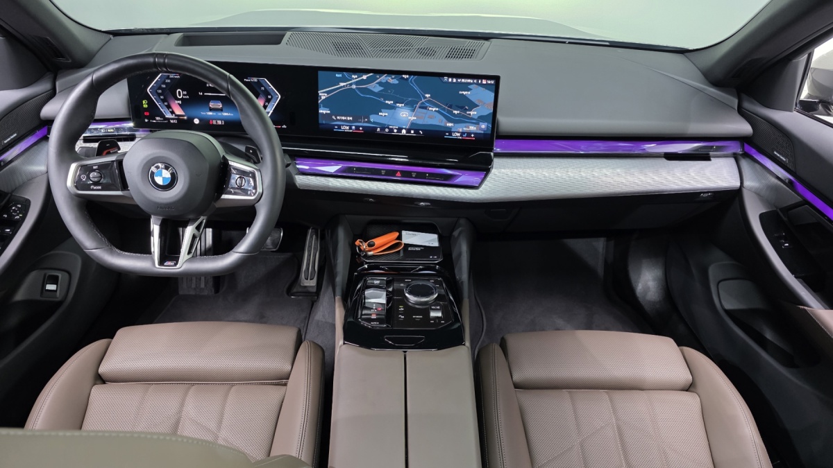 BMW 5 Series, 2025 — фото 7 из 12