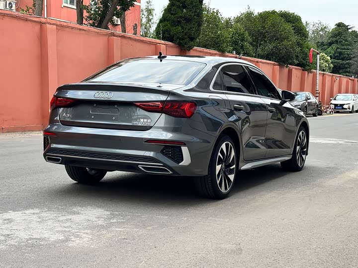 Audi A3, 2023 — фото 4 из 9
