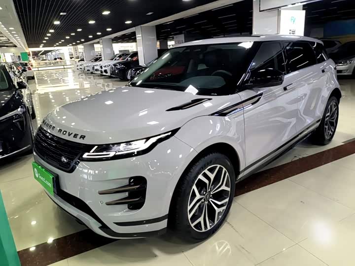 Land Rover Range Rover Evoque L, 2026 — фото 2 из 9