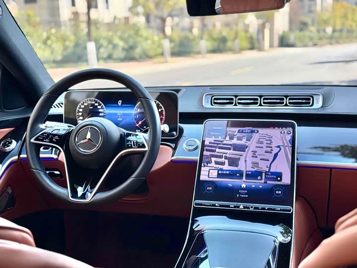 Mercedes-Benz S-Class, 2024 — фото 5 из 9
