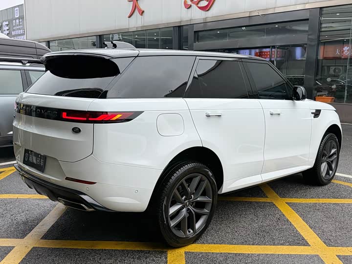 Land Rover Range Rover Sport, 2025 — фото 5 из 9