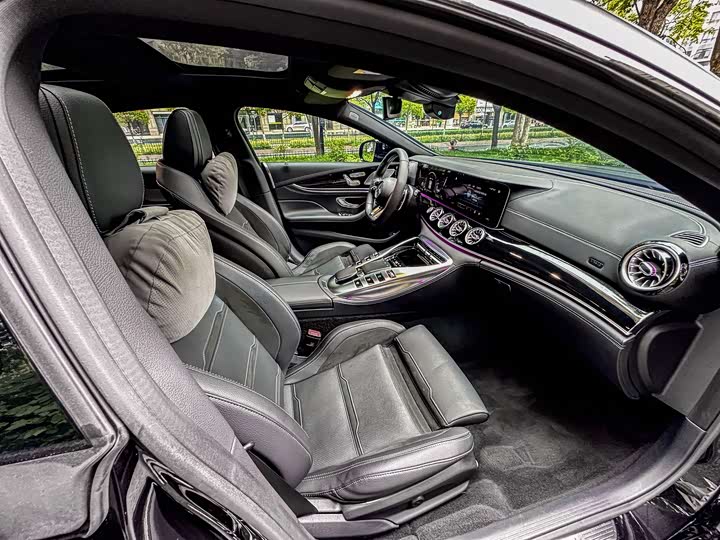 Mercedes-Benz AMG GT, 2023 — фото 9 из 9