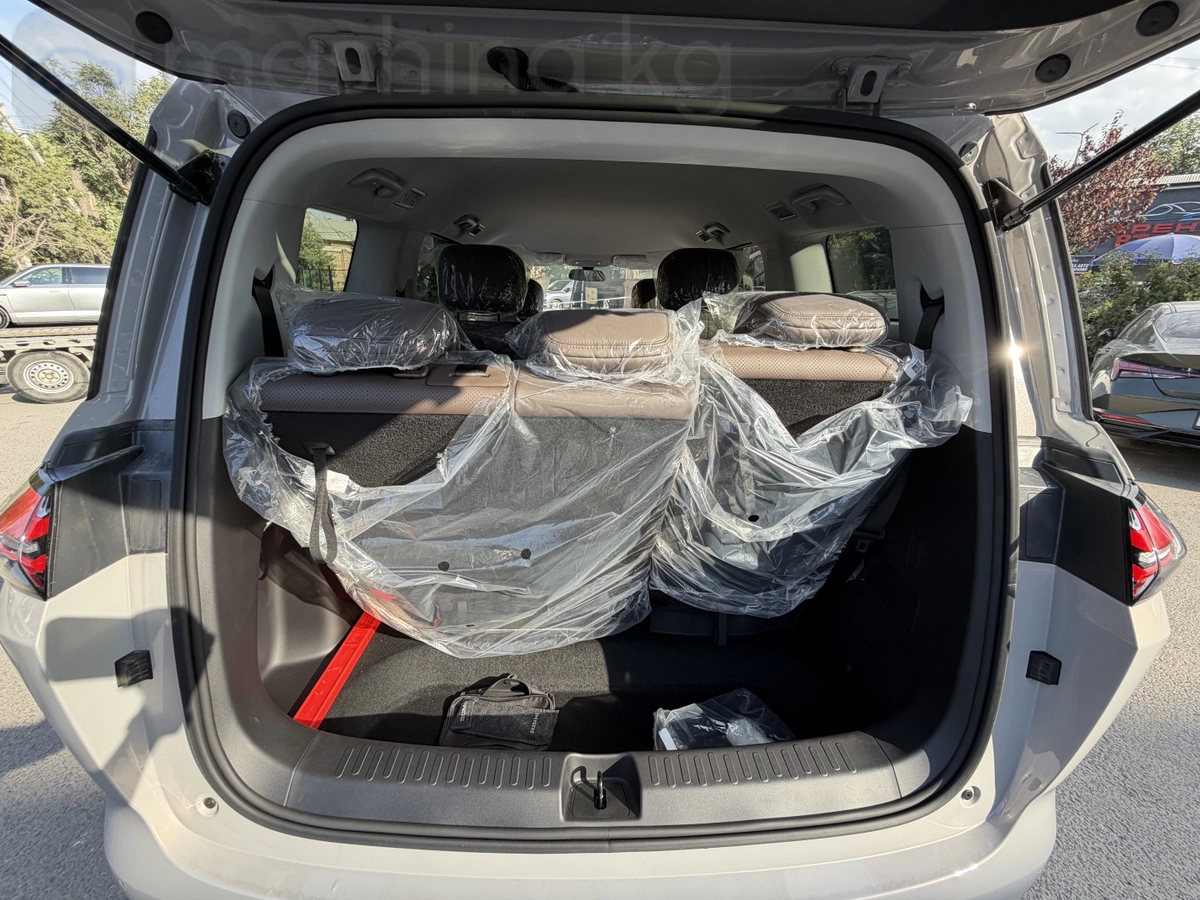 Wuling Starlight 730, 2026 — фото 8 из 9