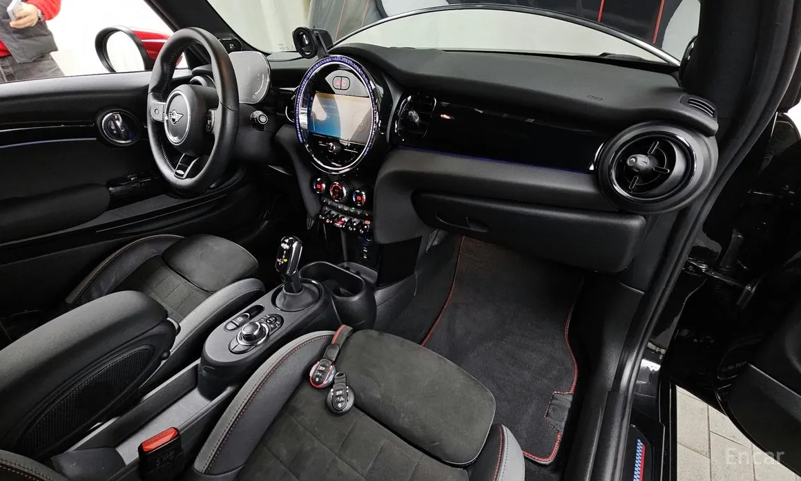 Mini Cooper, 2023 — фото 7 из 12
