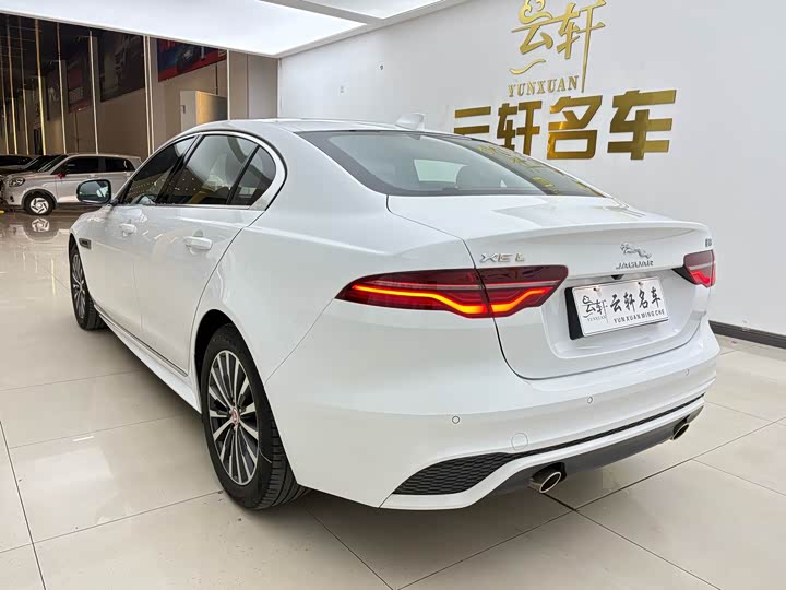 Jaguar XE L, 2023 — фото 4 из 9