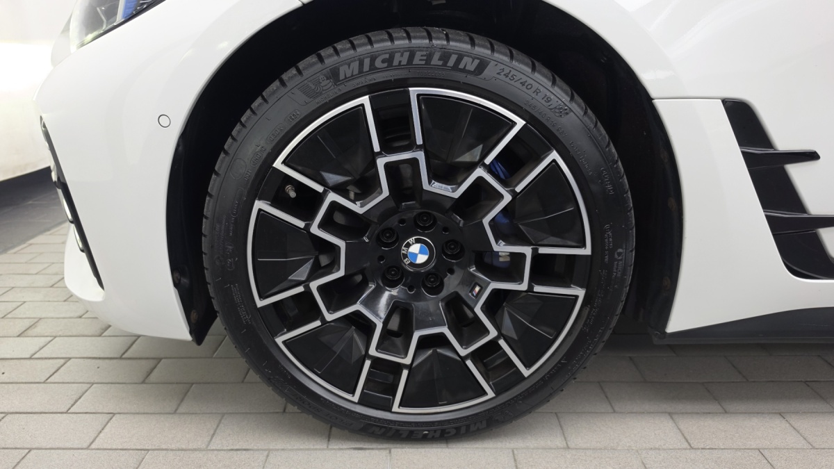 BMW i4, 2025 — фото 5 из 12