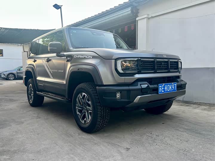 BAIC Beijing BJ40, 2026 — фото 3 из 9