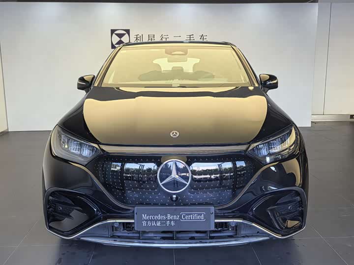Mercedes-Benz EQE SUV, 2025 — фото 3 из 9