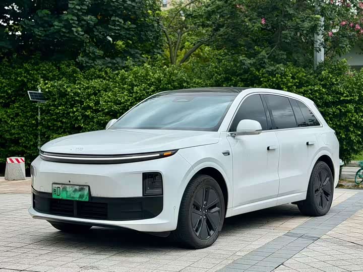 LiXiang L6, 2024 — купить в Орле под ключ