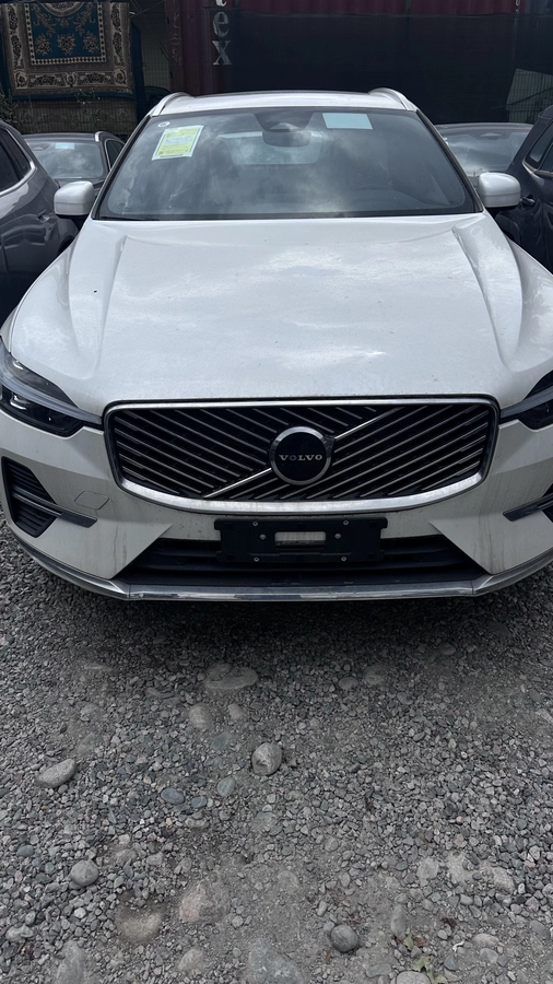 Volvo Xc60, 2025 — фото 2 из 12