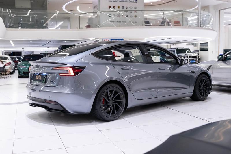 Tesla Model 3, 2025 — фото 6 из 12