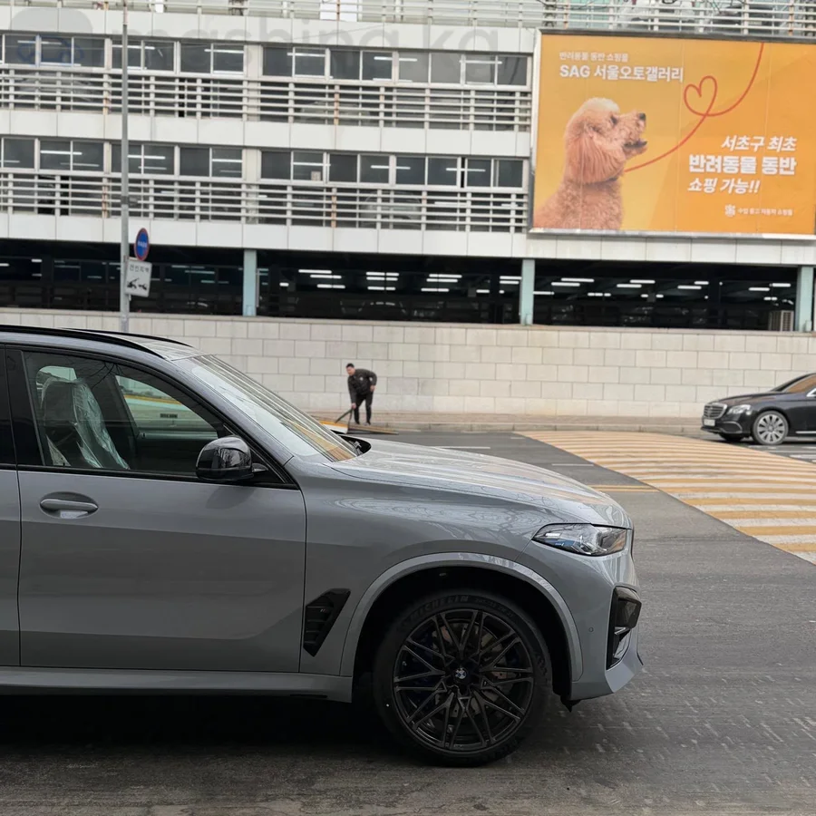 BMW X5 M, 2026 — фото 2 из 11