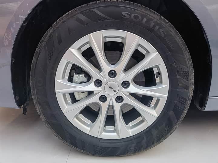 Roewe i5, 2025 — фото 7 из 9