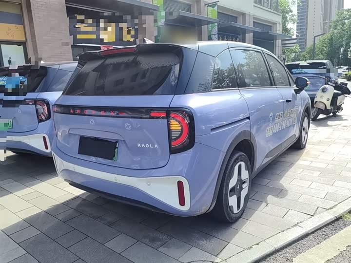 BAIC Arcfox Kaola, 2023 — фото 7 из 9