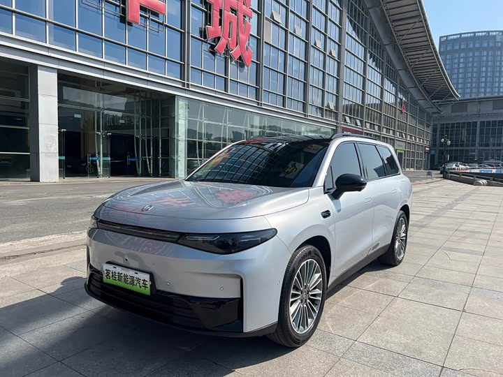 Leapmotor C16, 2024 — купить в Курске под ключ